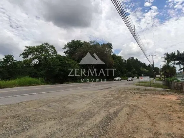 Terreno com 1100m², para alugar, no bairro Itoupava Central em Blumenau