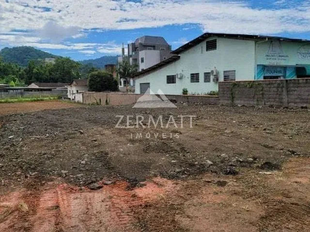 Terreno com 1100m², para alugar, no bairro Itoupava Central em Blumenau