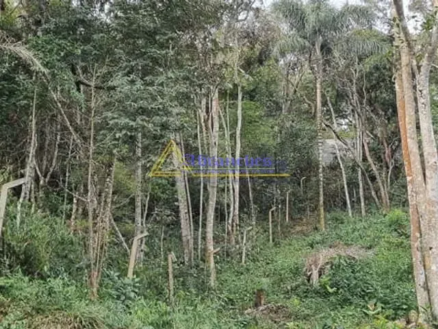 Terreno à venda, no bairro Jardim das Cerejeiras em Arujá