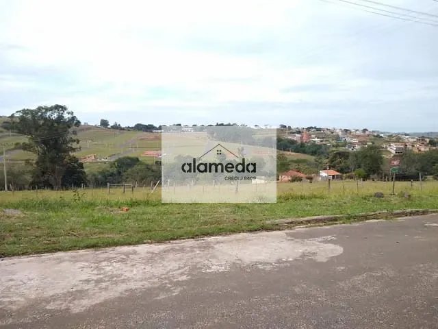 Terreno com 224m², à venda, no bairro Dom Pedro Filipak em Jacarezinho