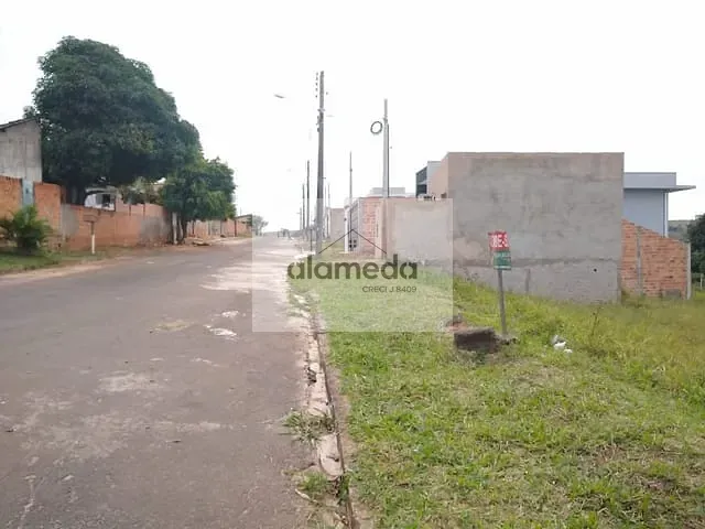 Terreno com 224m², à venda, no bairro Dom Pedro Filipak em Jacarezinho