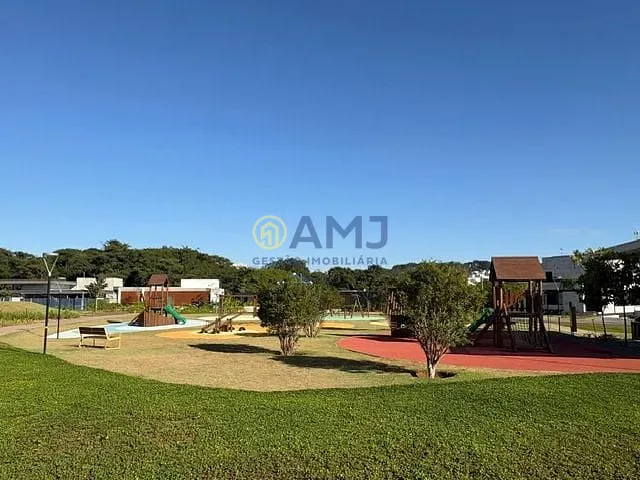 Terreno com 736m², à venda, no bairro Plateau Dor Privilege em Goiânia