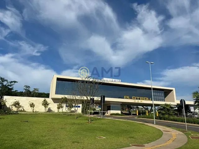 Terreno com 736m², à venda, no bairro Plateau Dor Privilege em Goiânia