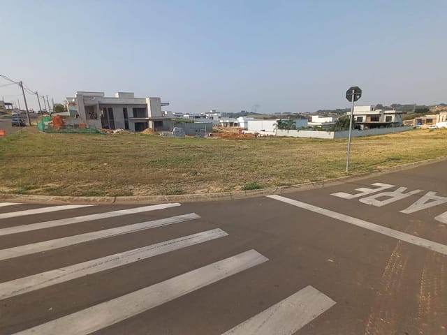 Terreno com 1663m², à venda, no bairro Jardim Quintas da Terracota em Indaiatuba