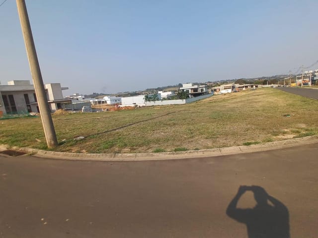 Terreno com 1663m², à venda, no bairro Jardim Quintas da Terracota em Indaiatuba