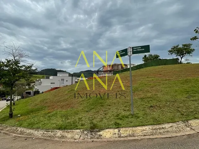 Terreno com 598m², à venda, no bairro Condomínio Vale das Águas em Bragança Paulista