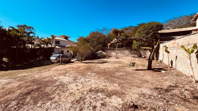 Terreno com 360m², à venda, no bairro Albatroz em Armação dos Búzios