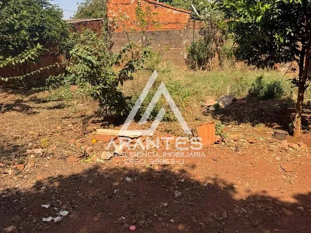 Terreno com 302m², à venda, no bairro Santa Izabel em Barretos