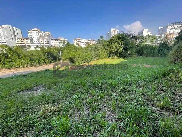 Terreno com 670m², à venda, no bairro Jardim Normandia em Volta Redonda