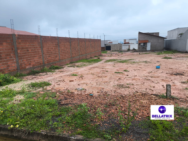 Terreno com 200m², à venda, no bairro Santa Rosa em Teresina