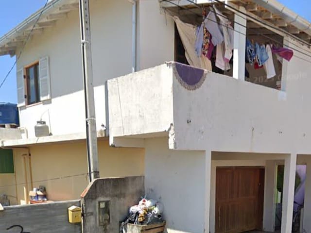 Terreno com 900m², à venda, no bairro Campeche em Florianópolis