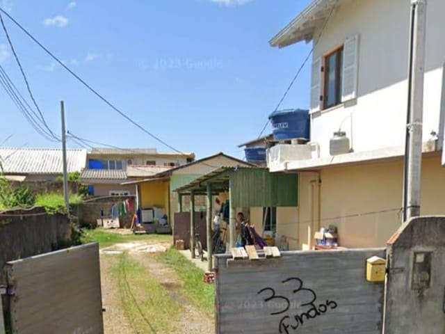 Terreno com 900m², à venda, no bairro Campeche em Florianópolis