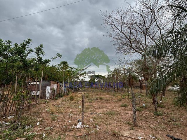 Terreno com 718m², à venda, no bairro Nova Corumbá em Corumbá