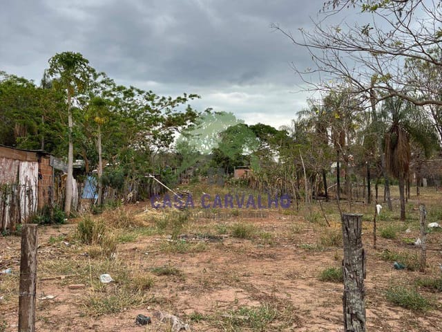 Terreno com 718m², à venda, no bairro Nova Corumbá em Corumbá