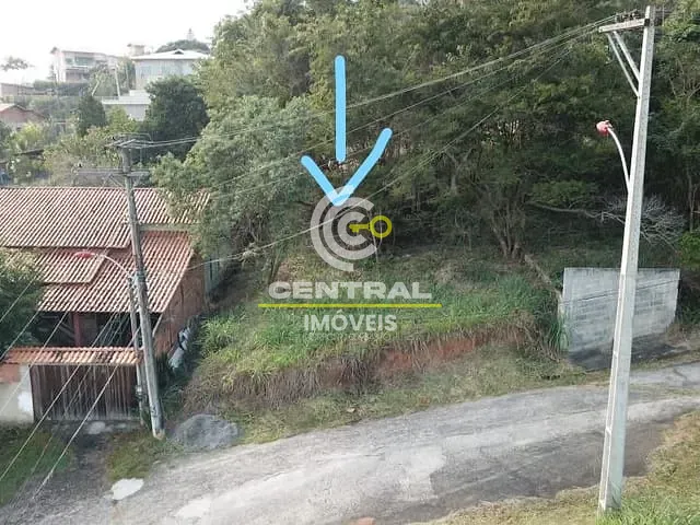 Terreno com 360m², à venda, no bairro Flamengo em Maricá