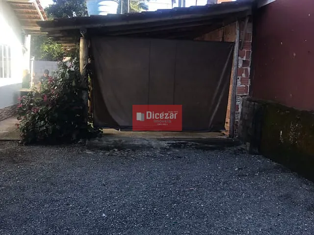 Terreno com 883m², à venda, no bairro Centro em Penha