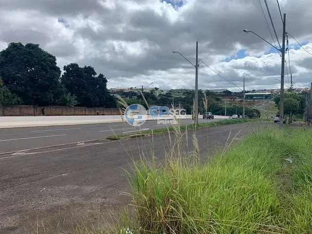 Terreno com 607m², à venda, no bairro Jardim Tropical em Londrina