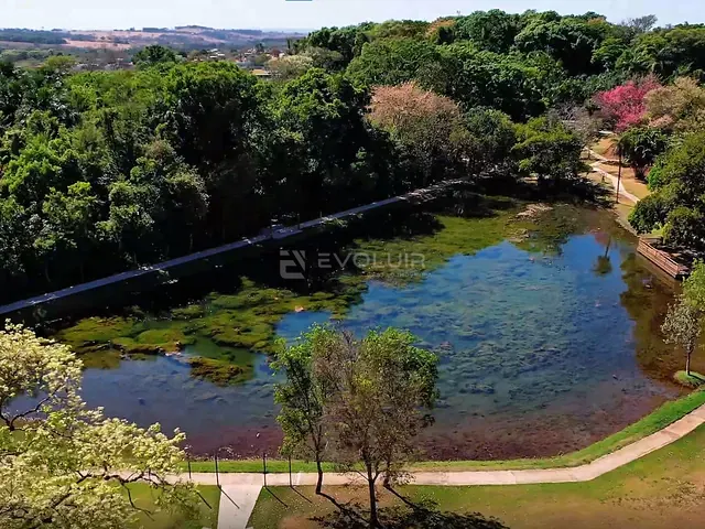Terreno com 418m², à venda, no bairro Residencial Triunfo em Goianira
