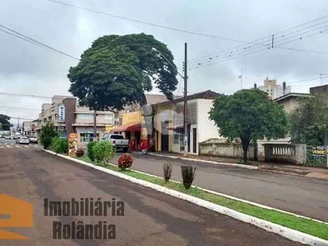 Terreno com 524m², à venda, no bairro Centro em Rolândia