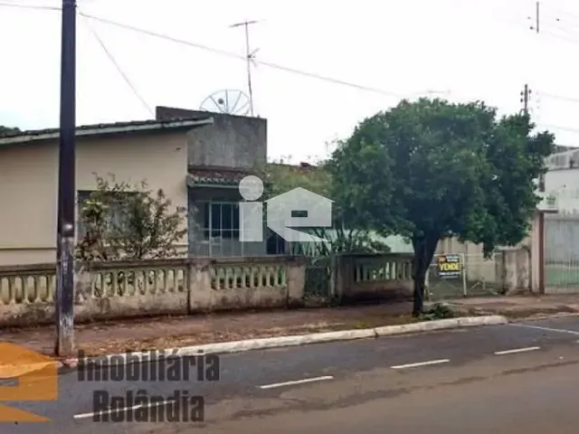 Terreno com 524m², à venda, no bairro Centro em Rolândia
