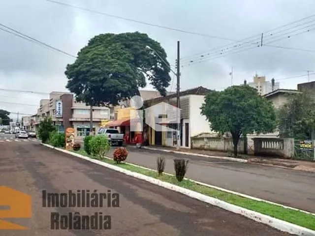 Terreno com 524m², à venda, no bairro Centro em Rolândia