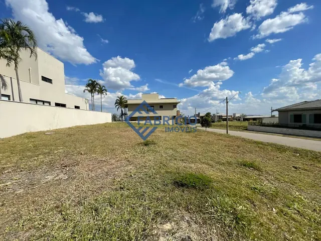 Terreno com 862m², à venda, no bairro Monte Alegre em Vinhedo