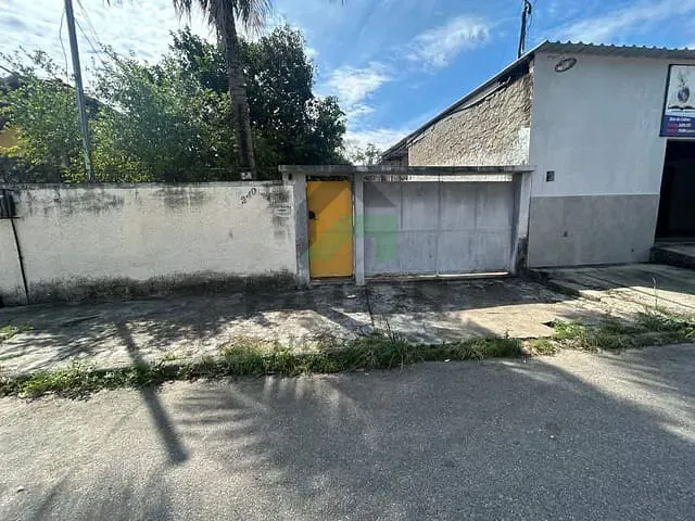 Terreno com 310m², à venda, no bairro Dom Rodrigo em Nova Iguaçu