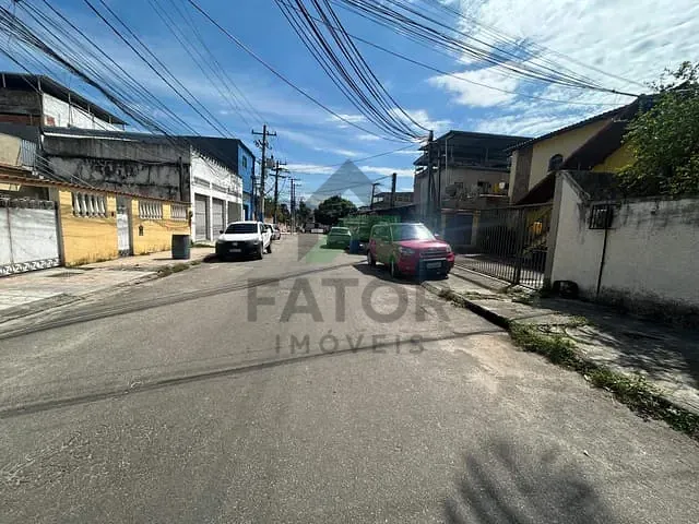 Terreno com 310m², à venda, no bairro Dom Rodrigo em Nova Iguaçu