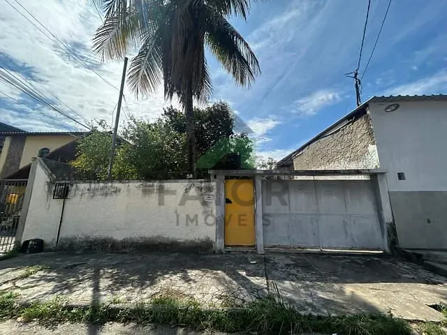 Terreno com 310m², à venda, no bairro Dom Rodrigo em Nova Iguaçu
