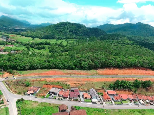 Terreno com 484m², à venda, no bairro Testo Central em Pomerode