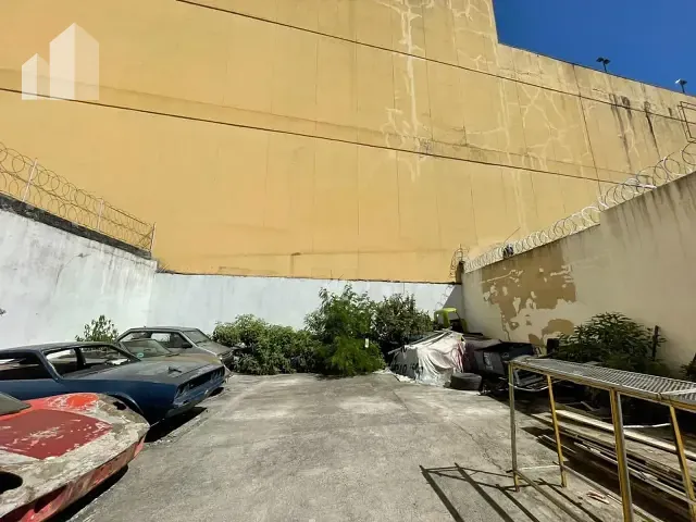 Terreno com 545m², à venda ou para alugar, no bairro Centro em Nilópolis