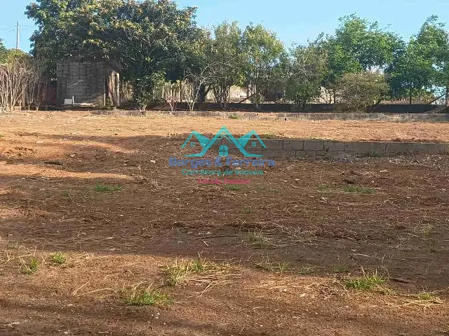 Terreno com 1500m² 3 quartos e 2 banheiros, à venda, no bairro Carafá em Votorantim
