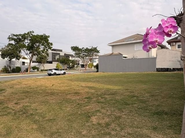 Terreno com 476m², à venda, no bairro Urbanova em São José dos Campos
