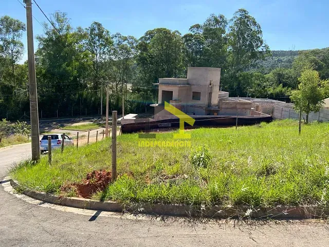 Terreno com 327m², à venda, no bairro Bairro da Ponte em Itatiba