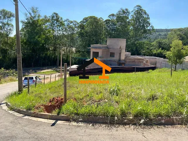 Terreno com 327m², à venda, no bairro Bairro da Ponte em Itatiba