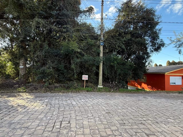 Terreno com 480m², à venda, no bairro Coroados em Nova Prata