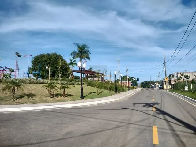Terreno com 360m², à venda, no bairro Jardim Interlagos (Ponta Negra) em Maricá