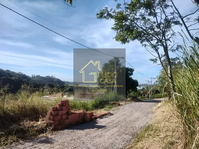 Terreno com 360m², à venda, no bairro Jardim Interlagos (Ponta Negra) em Maricá