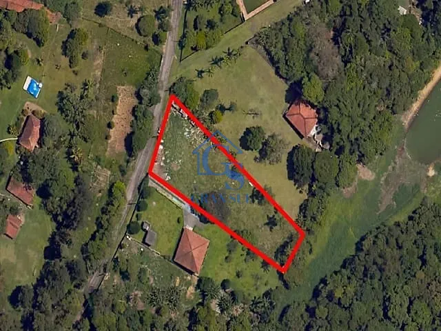 Terreno com 2210m², à venda, no bairro Jardim Santa Tereza em São Paulo