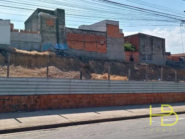 Terreno com 1250m², à venda, no bairro Parque das Laranjeiras em Sorocaba