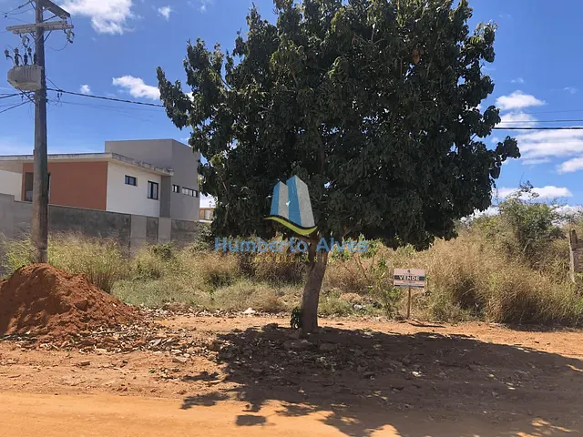 Terreno com 1000m², à venda, no bairro Boa Vista em Vitória da Conquista