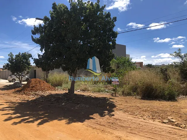 Terreno com 1000m², à venda, no bairro Boa Vista em Vitória da Conquista