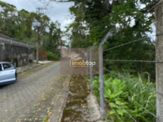Terreno com 252m², à venda, no bairro Loteamento Roteiro do Sol em Caraguatatuba