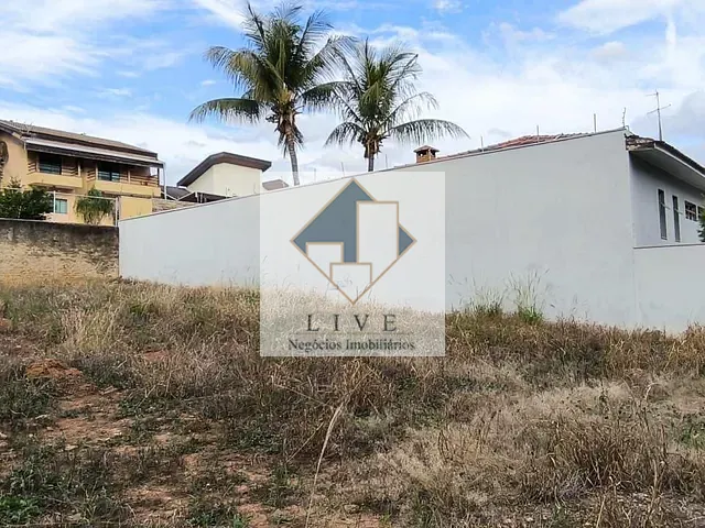 Terreno com 330m², à venda, no bairro Jardim da Colina em Americana
