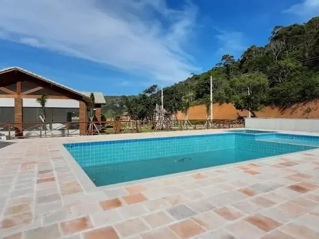 Terreno com 290m², à venda, no bairro Prata em Teresópolis