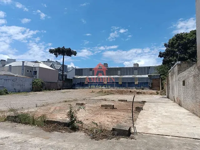 Terreno com 792m², para alugar, no bairro Portão em Curitiba