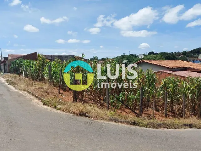 Terreno com 225m², à venda, no bairro Jardim das Orquídeas em Guaranésia