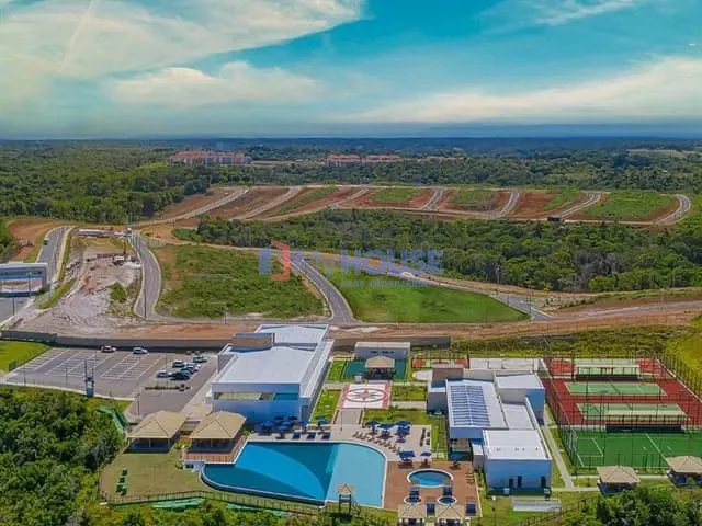 Terreno com 454m², à venda, no bairro Nossa Senhora da Vitória em Ilhéus