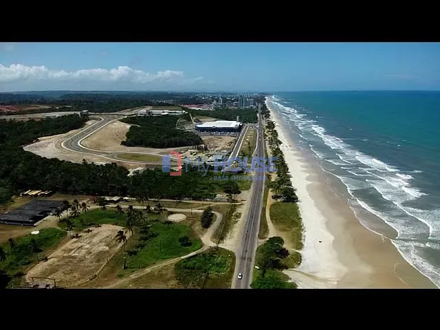 Terreno com 454m², à venda, no bairro Nossa Senhora da Vitória em Ilhéus