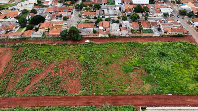 Terreno com 300m², à venda, no bairro Vila Maria Dilce em Goiânia